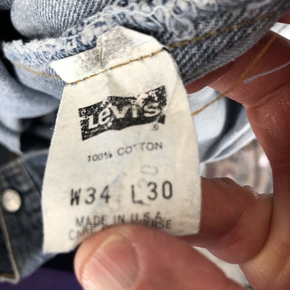 VTG Levis 501 Jeans Men 34x30 Blue Light Wash Straight  Button Fly USA 90s Y2K - Picture 9 of 16